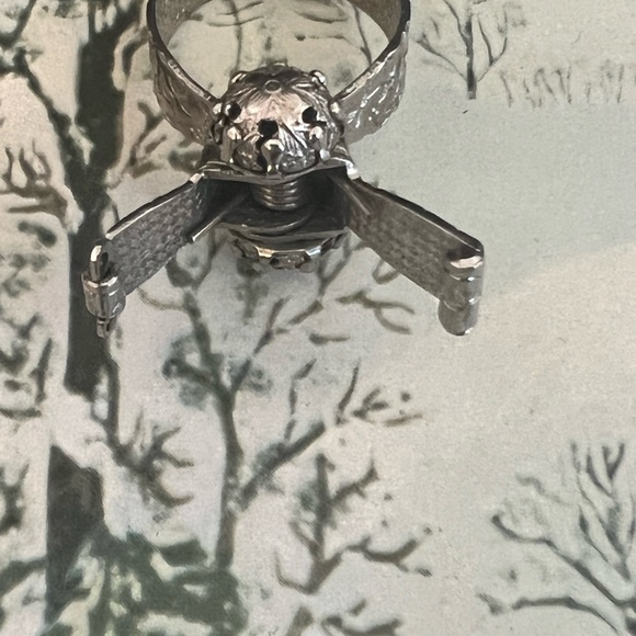 Vintage Glove Clip - Picture 2 of 5